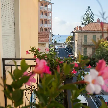 Otel Nello Marina dʼAndora